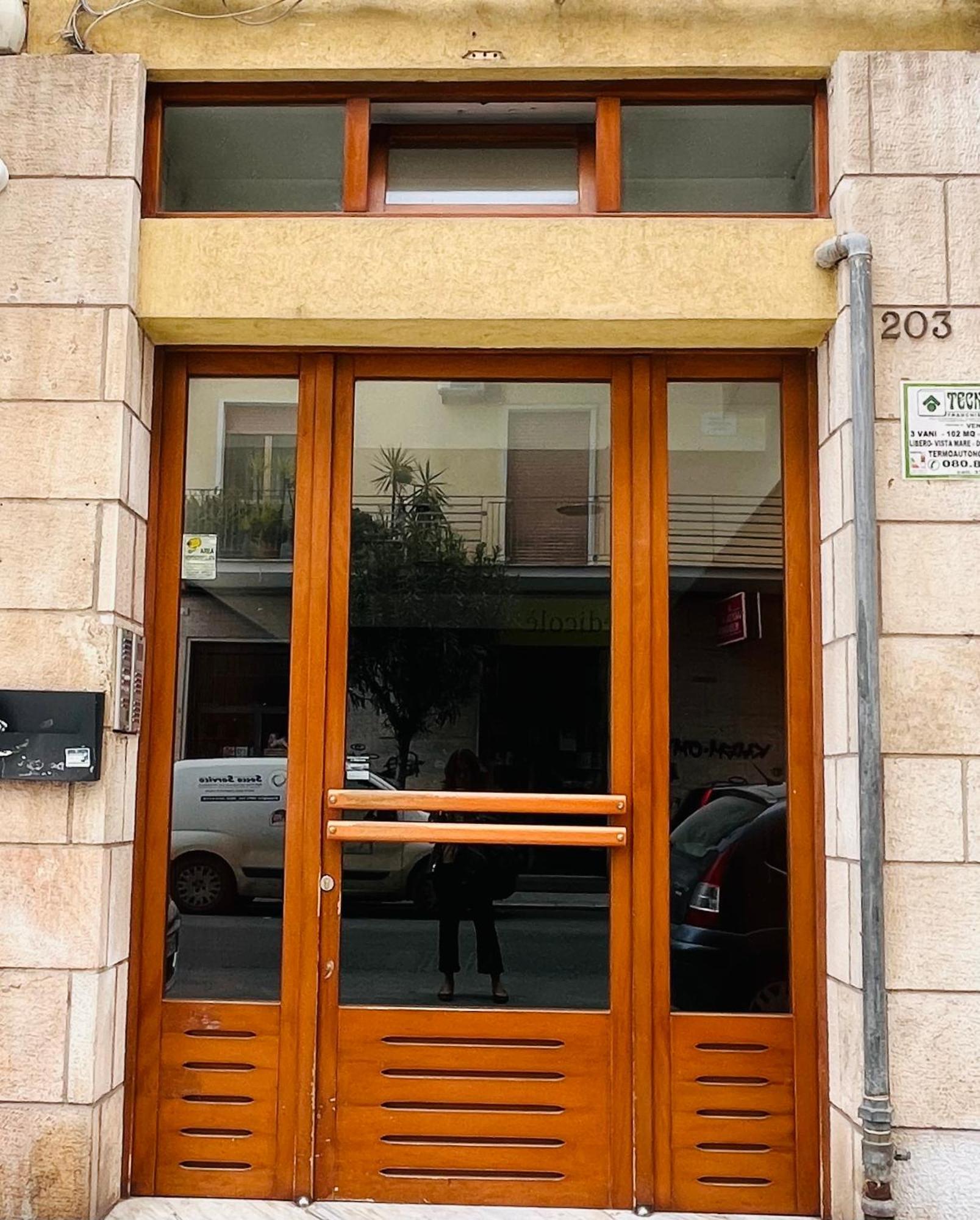 Studio 18 Барі Екстер'єр фото