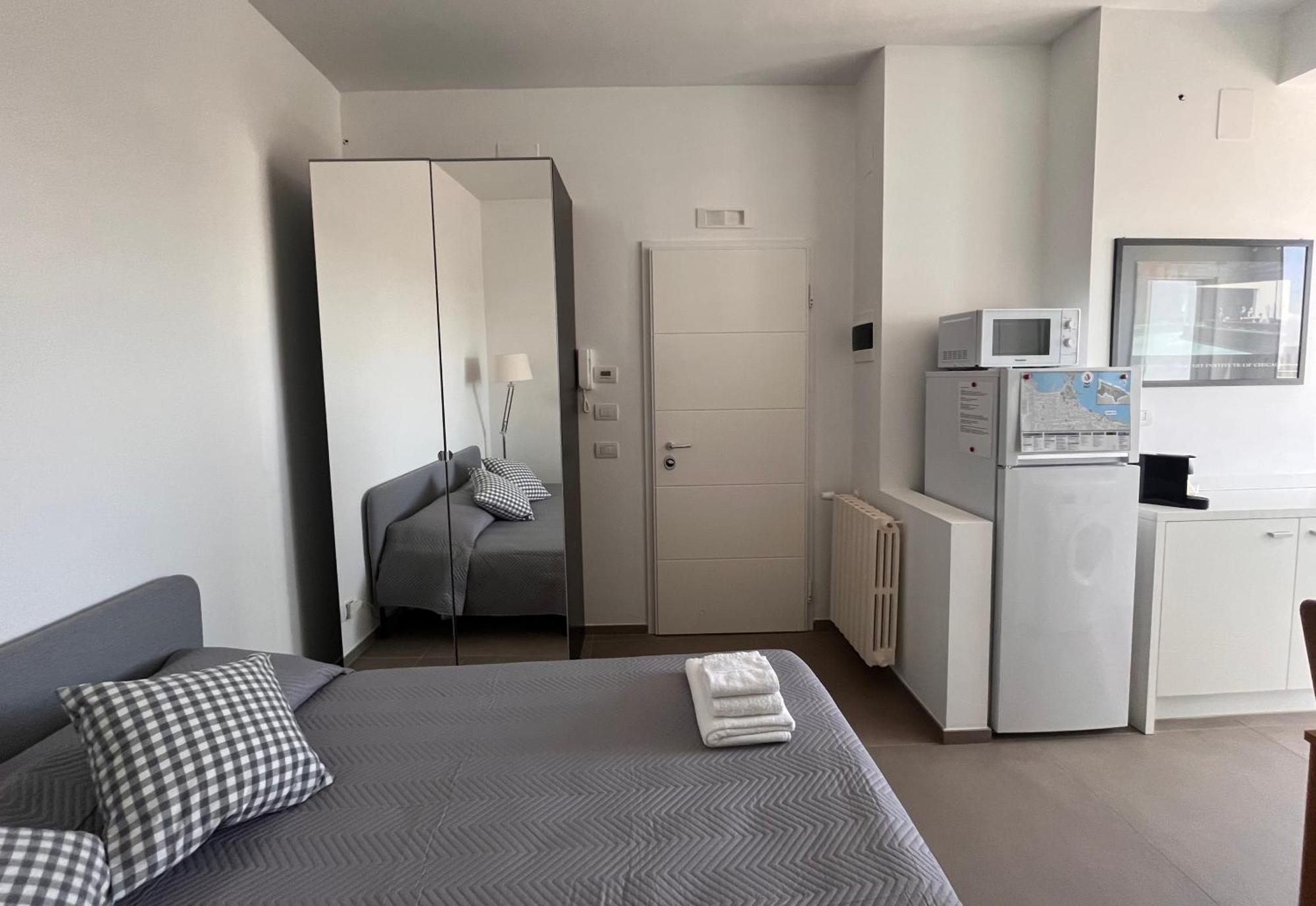 Studio 18 Барі Екстер'єр фото